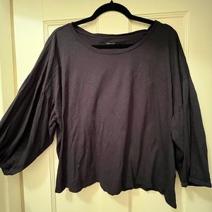 Garnet Hill top size M